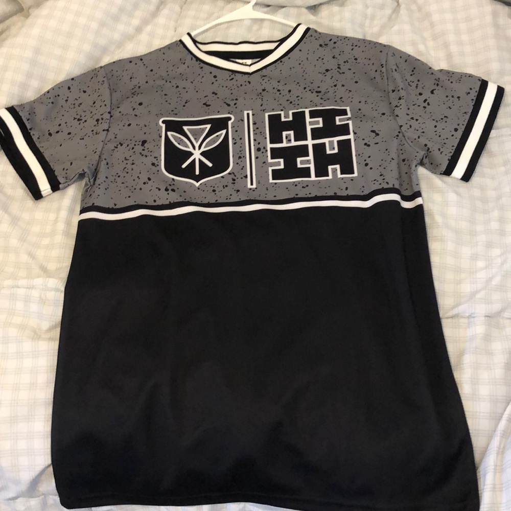 Hawaii’s Finest grey softball jersey small NWOT